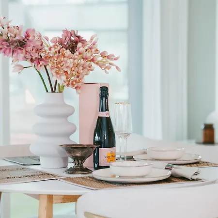 Luxury Living With Breathtaking Panoramic Views * Tallin