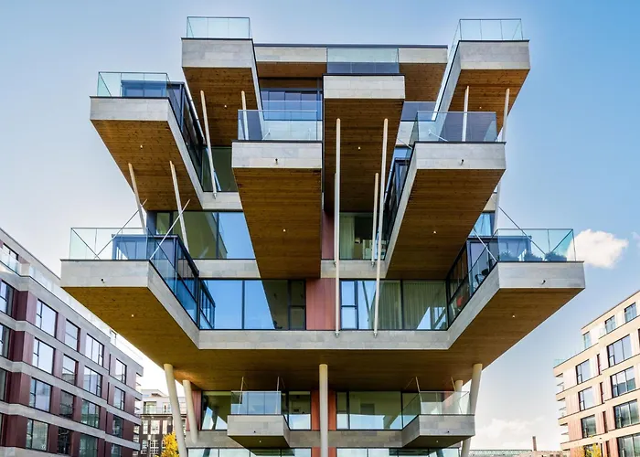 Luxury Living With Breathtaking Panoramic Views